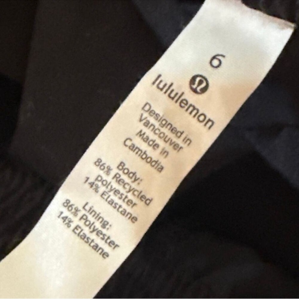 Lululemon spring breakaway shorts - Picture 4 of 8